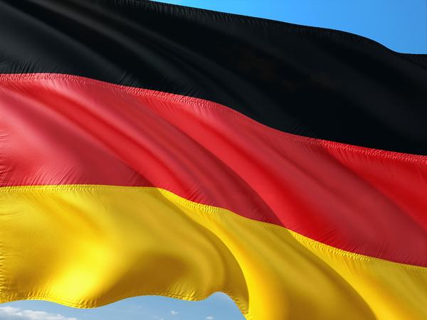 Wehende Deutsche Flagge